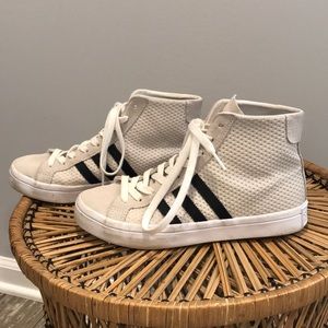 Adidas High Top Sneakers sz 6 1/2